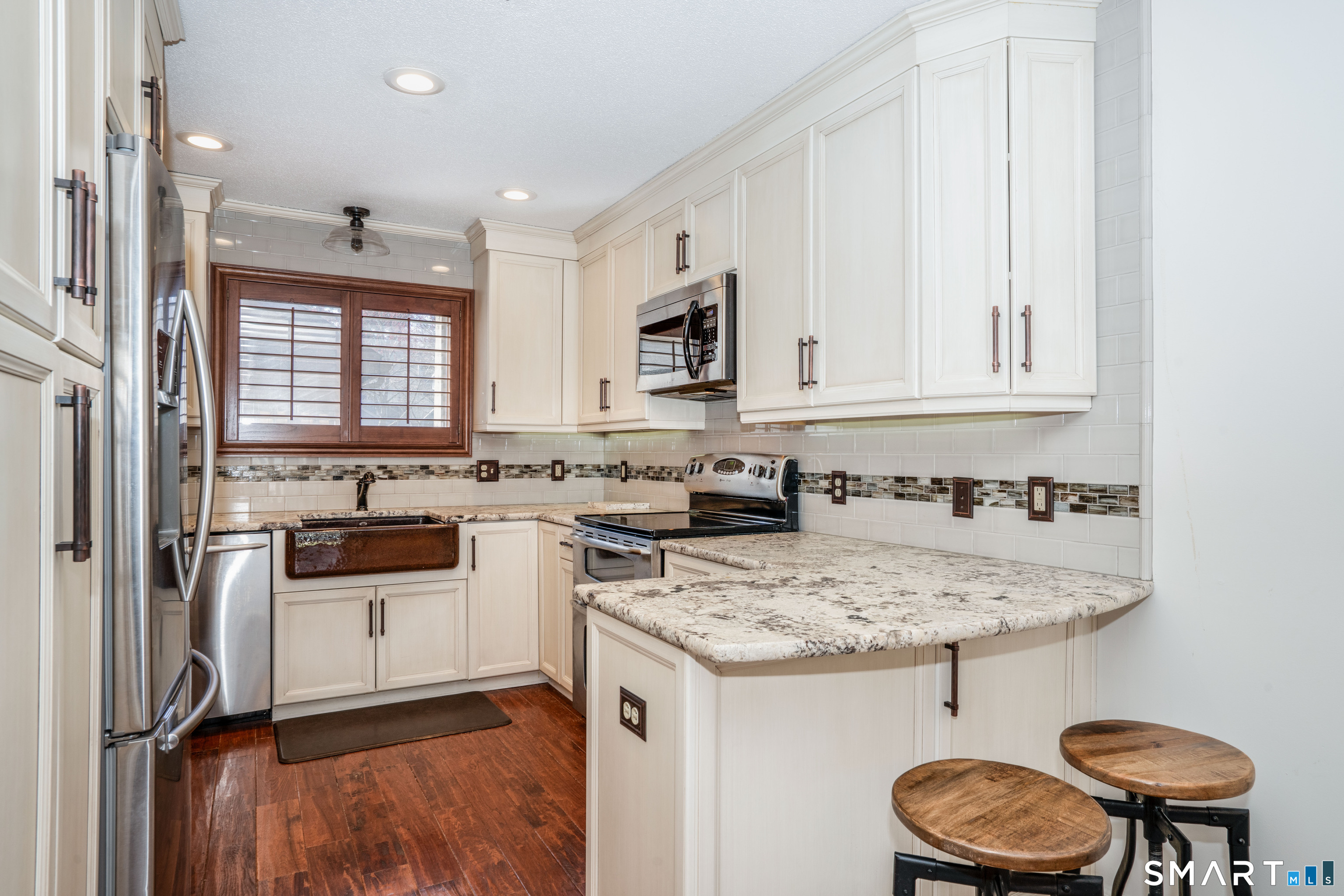 27 Riverview, Unit 27 Avon, CT 06001 - Photo 13 of 39
