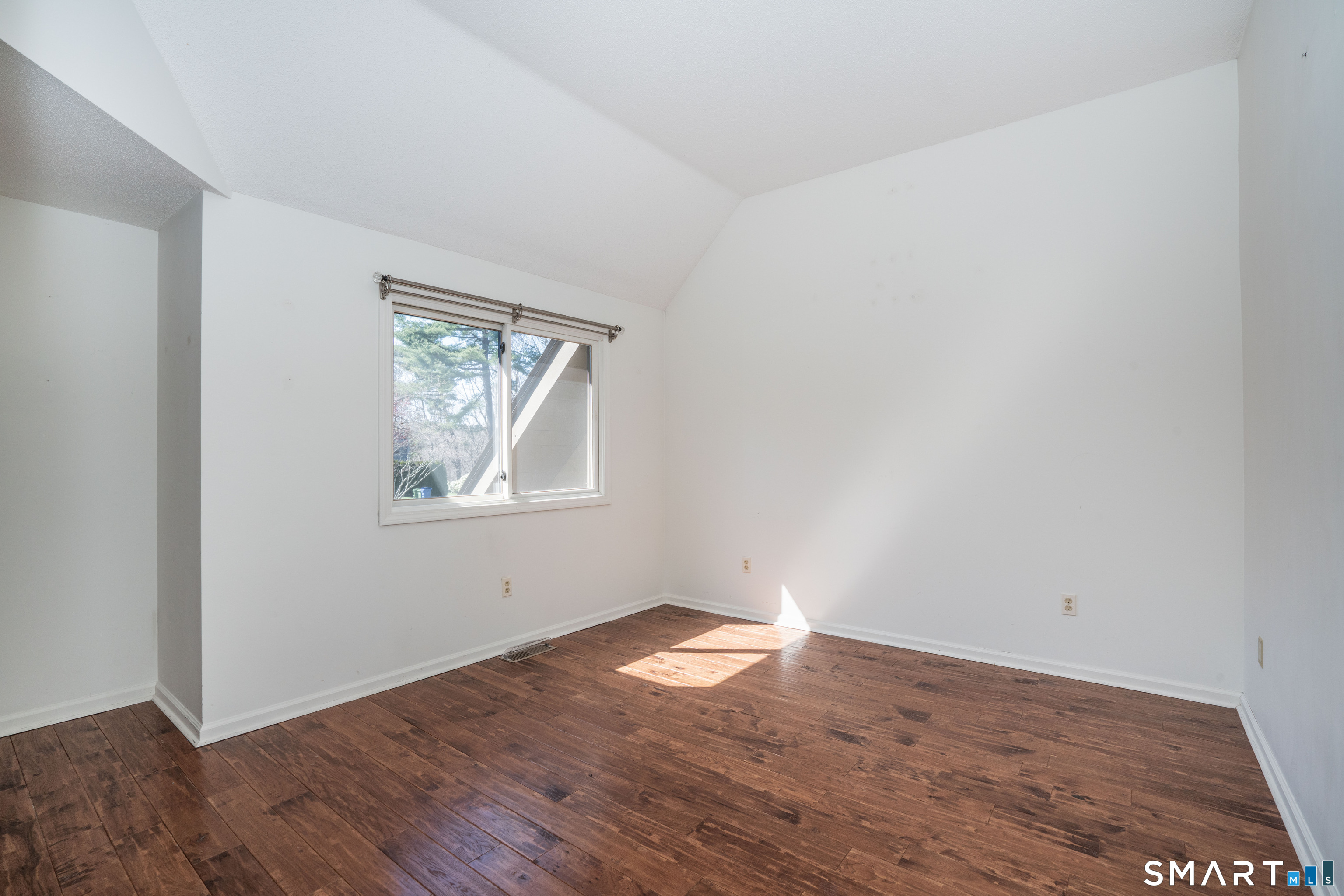 27 Riverview, Unit 27 Avon, CT 06001 - Photo 26 of 39