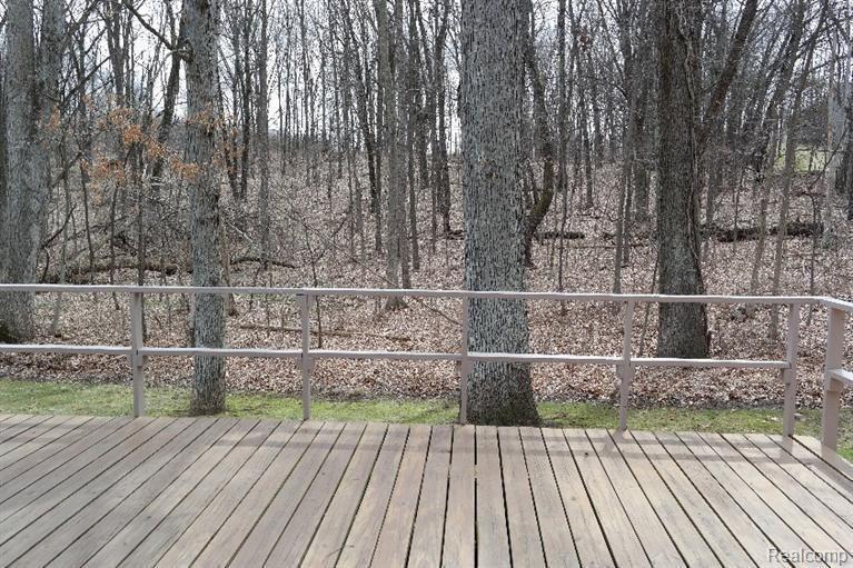 9735 Joslin Lake Road Chelsea, MI 48118 - Photo 17 of 21 9735 Joslin Lake 017.jpg