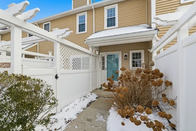 $499,900 | 219 Allerton Commons Lane, Unit 219, Braintree, MA 02184