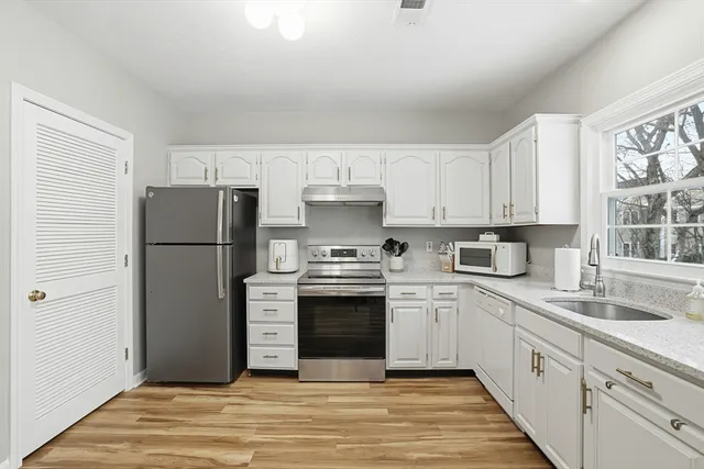 $499,900 | 219 Allerton Commons Lane, Unit 219, Braintree, MA 02184