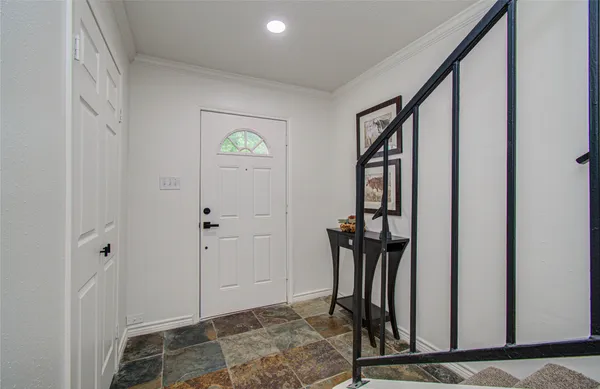 $169,999 | 15309 Kingfield Drive, Unit 9, Houston, TX 77084