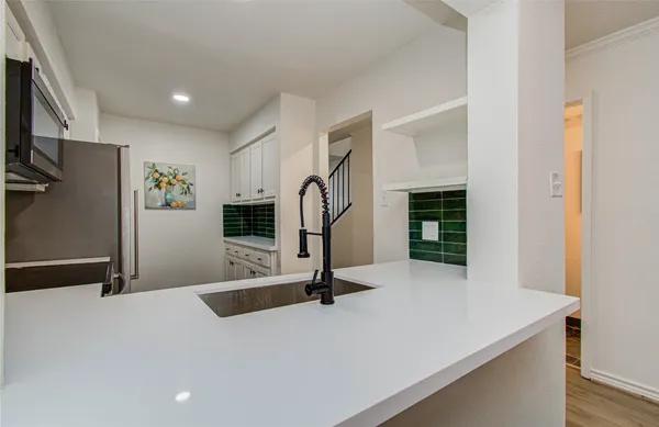 $169,999 | 15309 Kingfield Drive, Unit 9, Houston, TX 77084