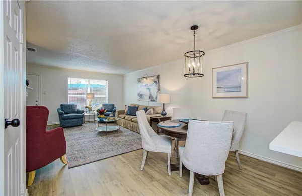 $169,999 | 15309 Kingfield Drive, Unit 9, Houston, TX 77084