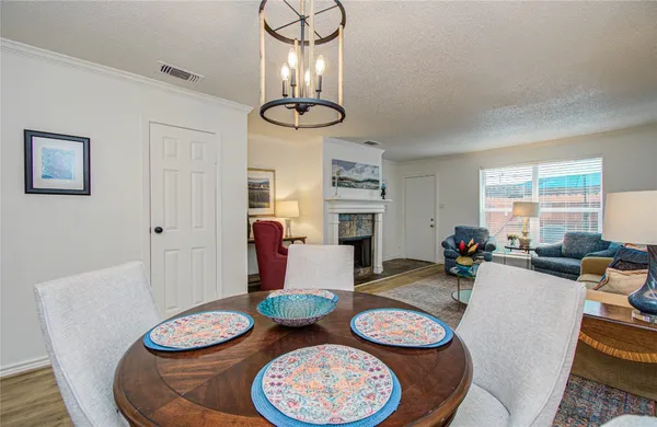 $169,999 | 15309 Kingfield Drive, Unit 9, Houston, TX 77084