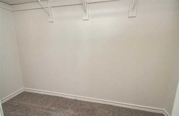 $169,999 | 15309 Kingfield Drive, Unit 9, Houston, TX 77084