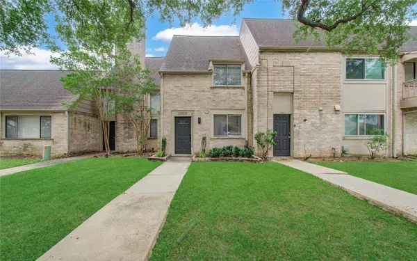 $169,999 | 15309 Kingfield Drive, Unit 9, Houston, TX 77084