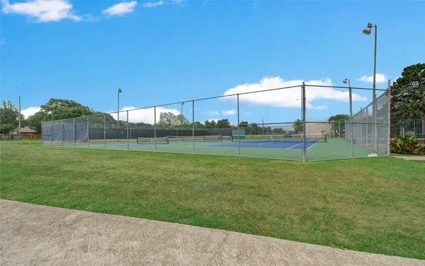 $169,999 | 15309 Kingfield Drive, Unit 9, Houston, TX 77084