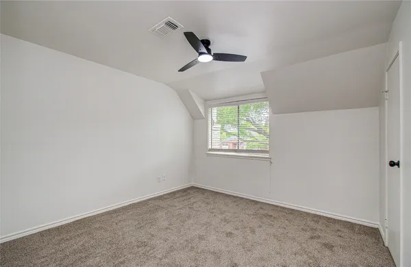 $169,999 | 15309 Kingfield Drive, Unit 9, Houston, TX 77084