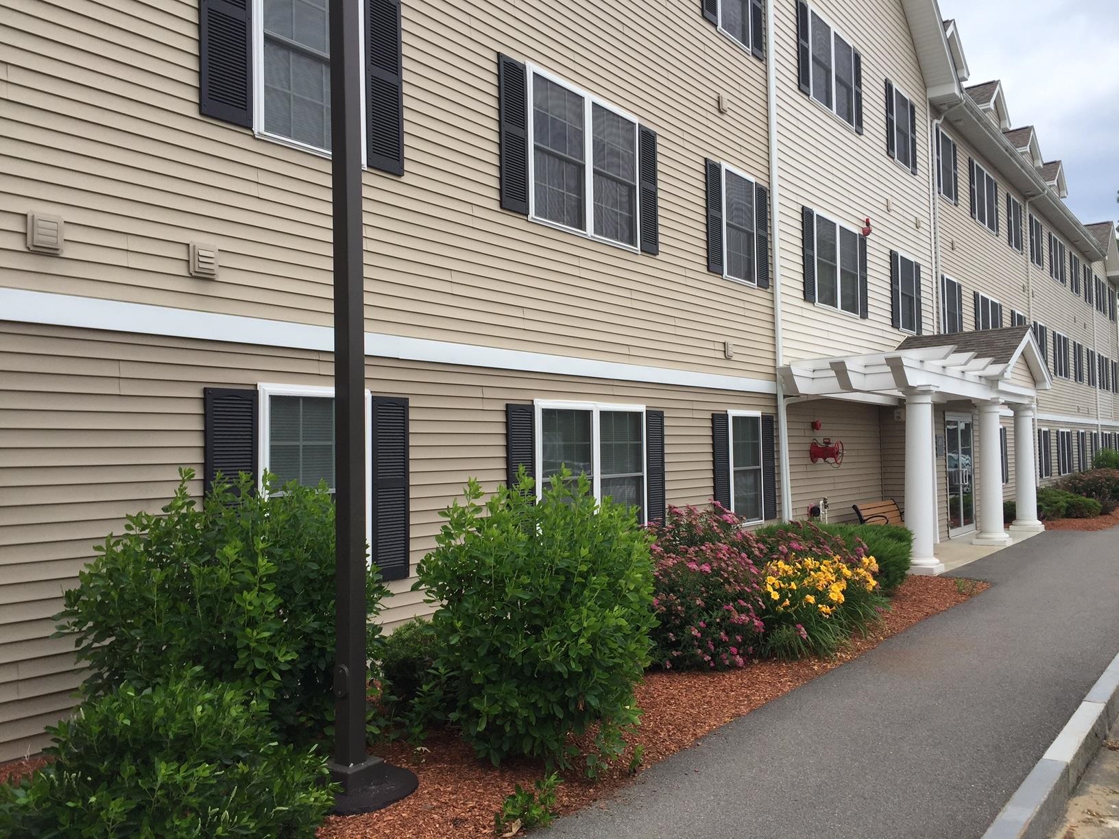 50 Sentinel Court, Unit 309 Manchester, NH 03103 - Photo 5 of 34