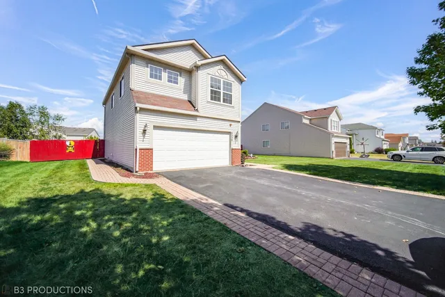 $360,000 | 6520 Bridle Path Drive, Matteson, IL 60443