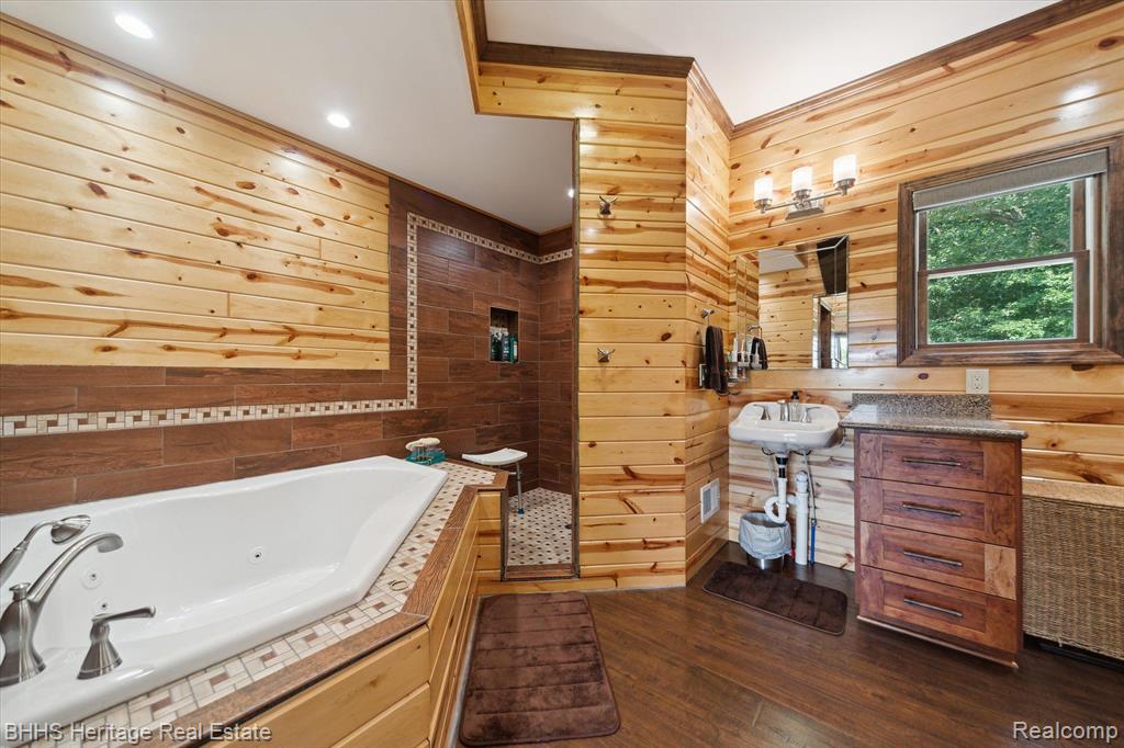 10540 Cole Road Byron, MI 48418 - Photo 33 of 76