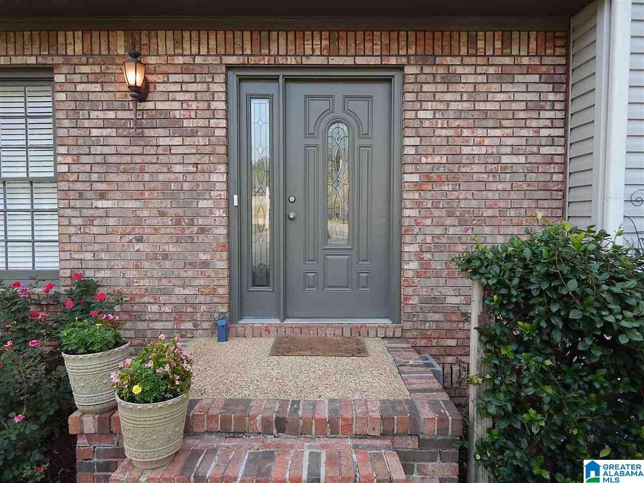757 Cahaba Manor Trail Pelham, AL 35124 - Photo 4 of 50