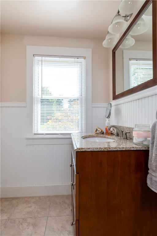 104 East McQuistion Road Butler, PA 16001 - Photo 17 of 25 Upstairs Full Bath