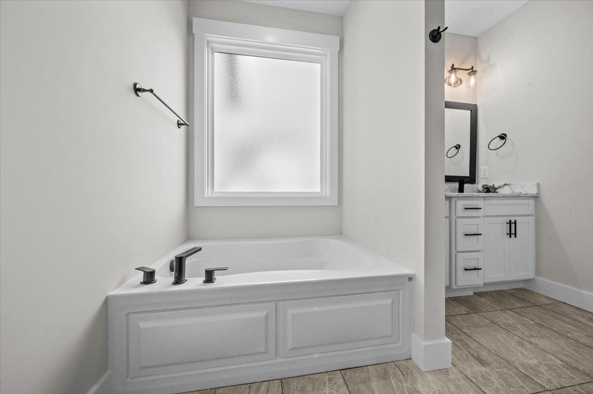 1155 Goodjoin Road Campobello, SC 29322 - Photo 16 of 25