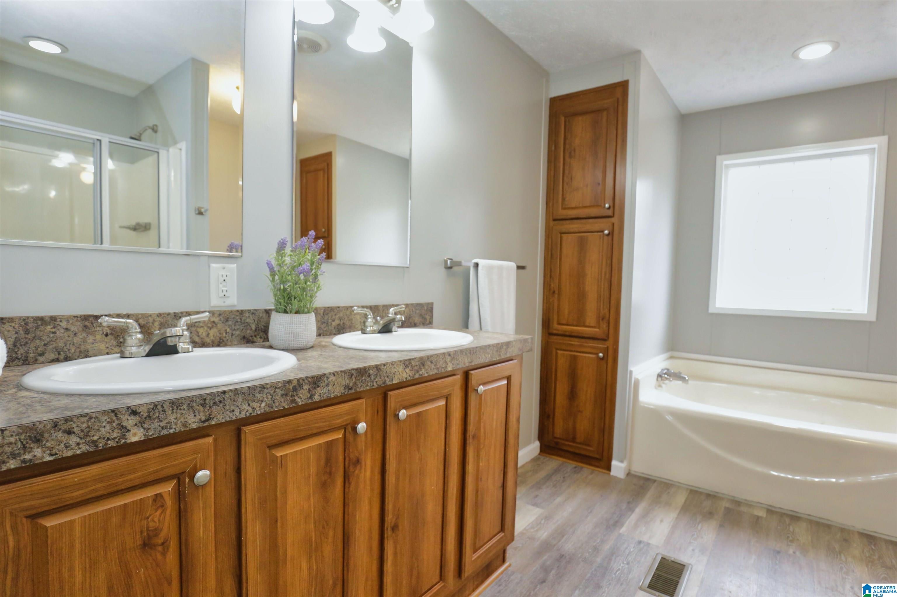4134 Roy Webb Road Jacksonville, AL 36265 - Photo 18 of 34