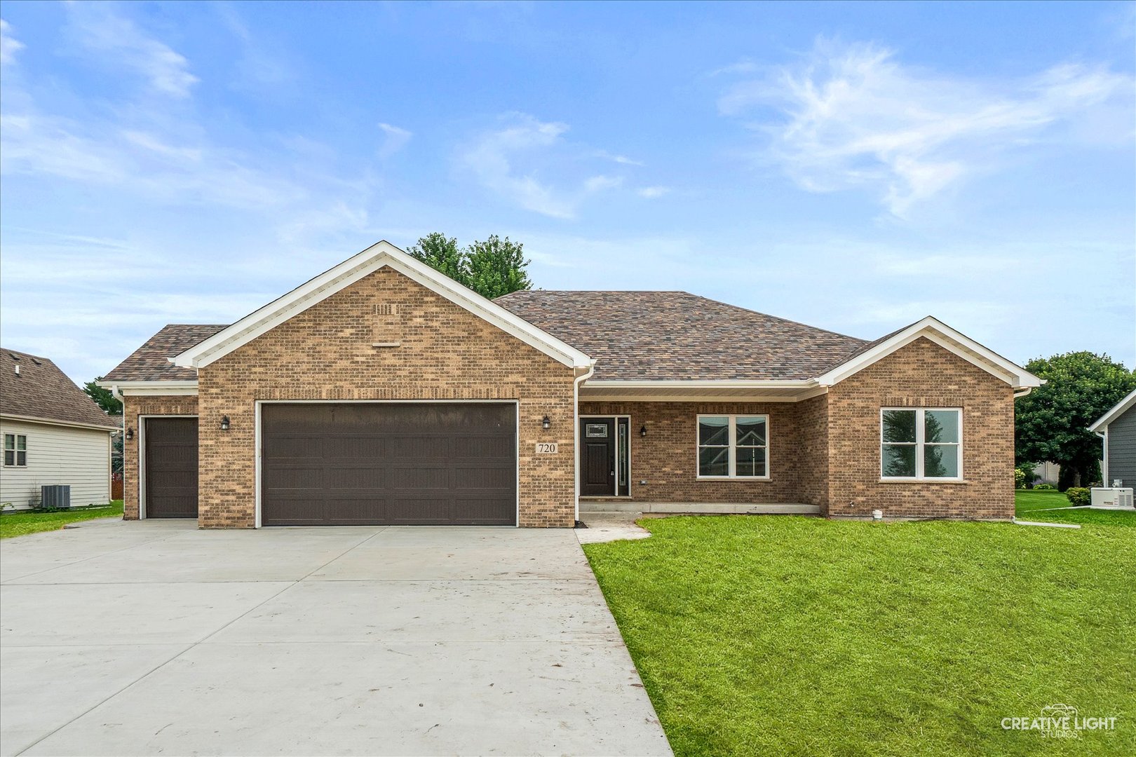 720 Bender Street Sandwich, IL 60548 - Photo 1 of 20
