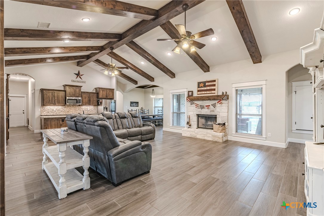 847 Twin Mountain Road Copperas Cove, TX 76522 - Photo 12 of 47