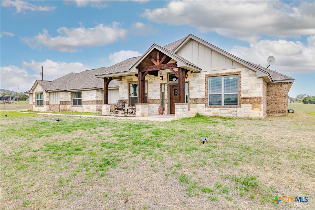 847 Twin Mountain Road Copperas Cove, TX 76522 - Photo 4 of 47