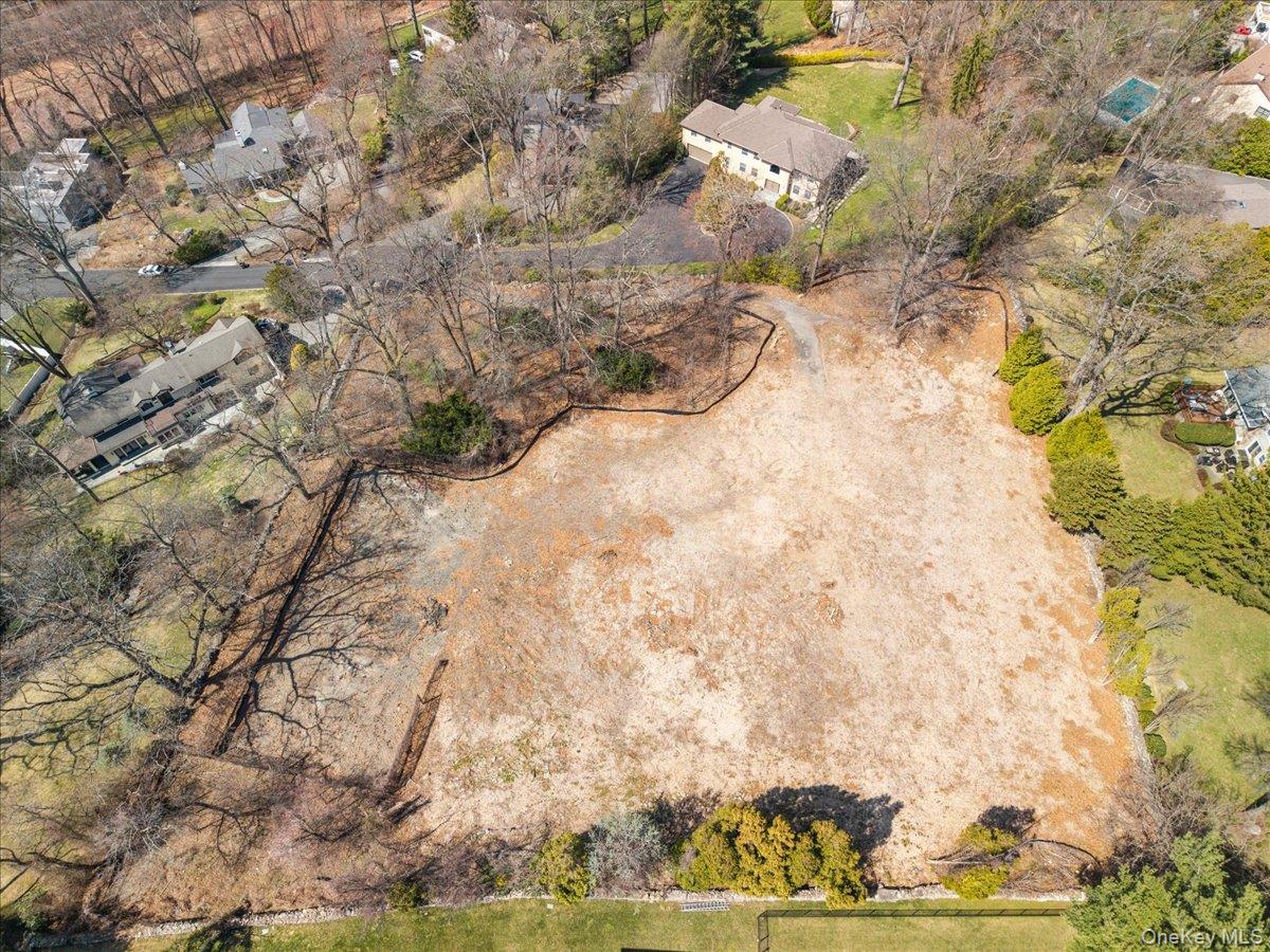 100 High Point Road Scarsdale, NY 10583 - Photo 2 of 10