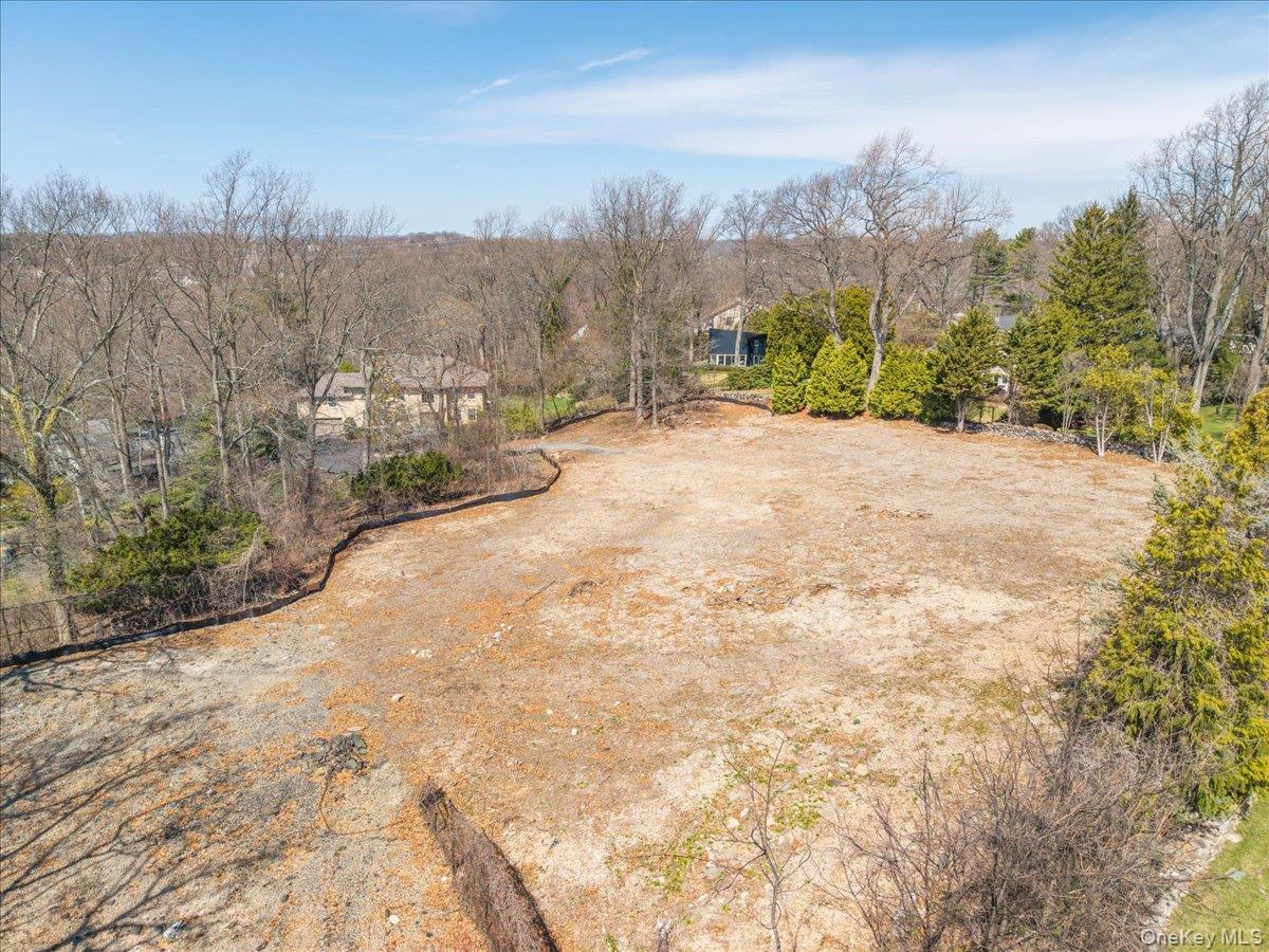 100 High Point Road Scarsdale, NY 10583 - Photo 5 of 10