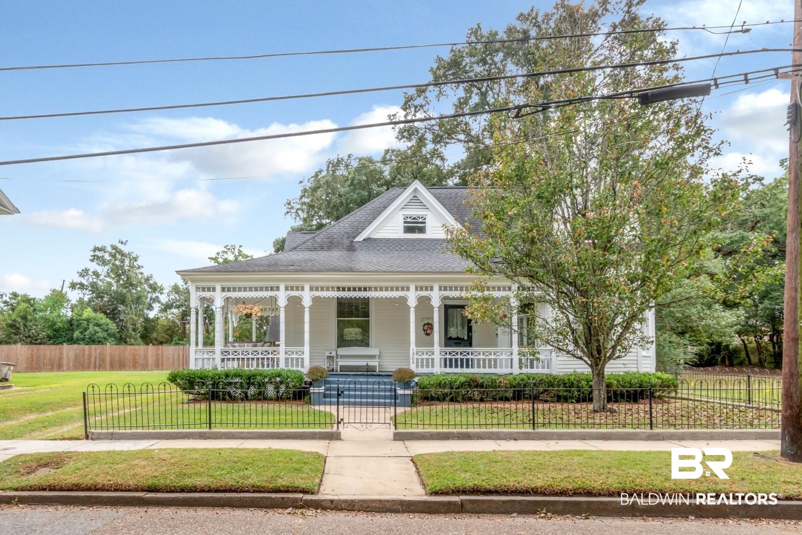 1305 Brown Street Mobile, AL 36604 - Photo 35 of 37 View of front of home featuring a porch and a front lawn