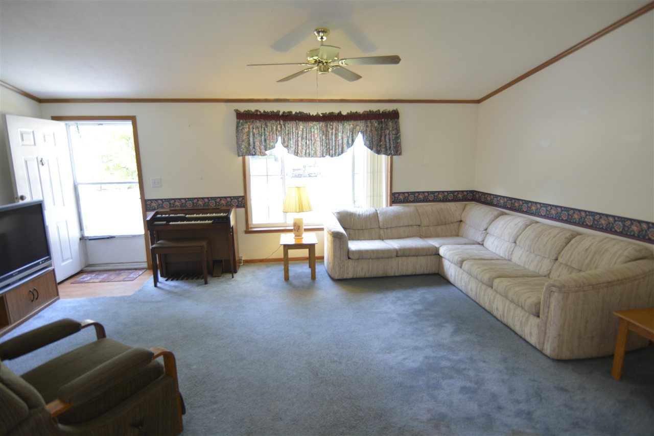 17 Westbury Road Meredith, NH 03253 - Photo 12 of 31 Gallery Image 12