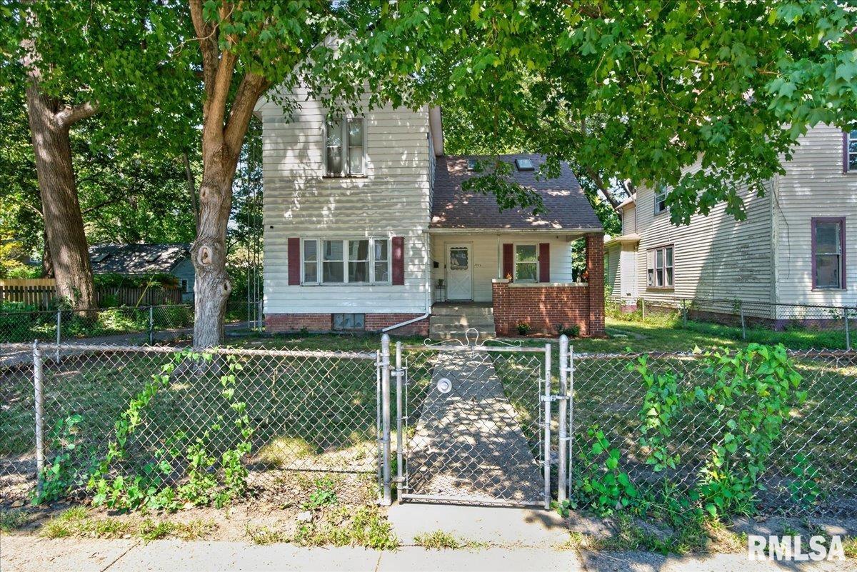 1023 West Governor Street Springfield, IL 62704 - Photo 34 of 36 Gallery Image 34