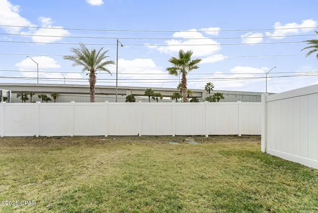 $1,800 | 7470 Shadow Lake Drive, Panama City Beach, FL 32407