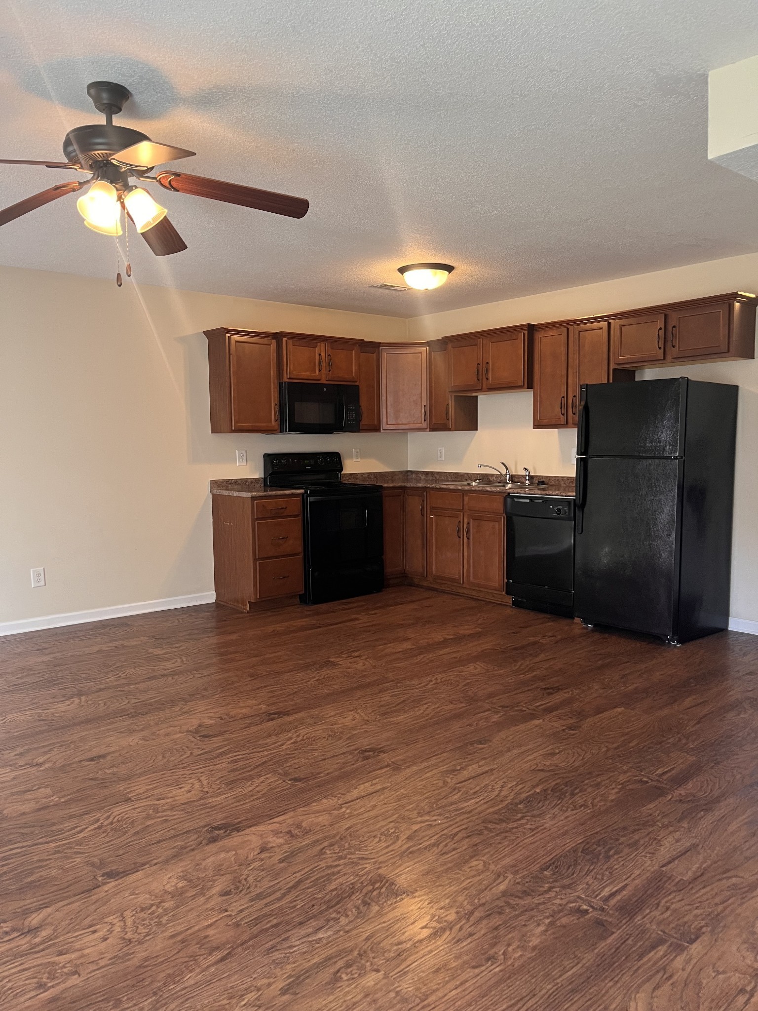 770 Needmore Road, Unit 26 Clarksville, TN 37040 - Photo 4 of 19