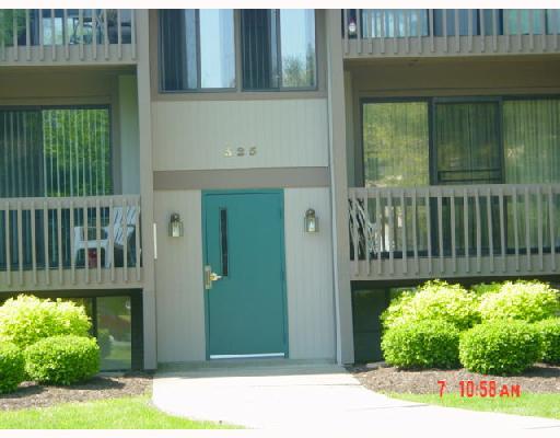 325 Ridge Point Circle, Unit B32 Bridgeville, PA 15017 - Photo 1 of 8 Exterior Front.