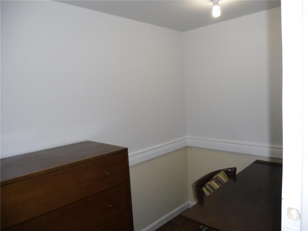 1049 Broughton Road Pittsburgh, PA 15236 - Photo 13 of 15 Gallery Image 13