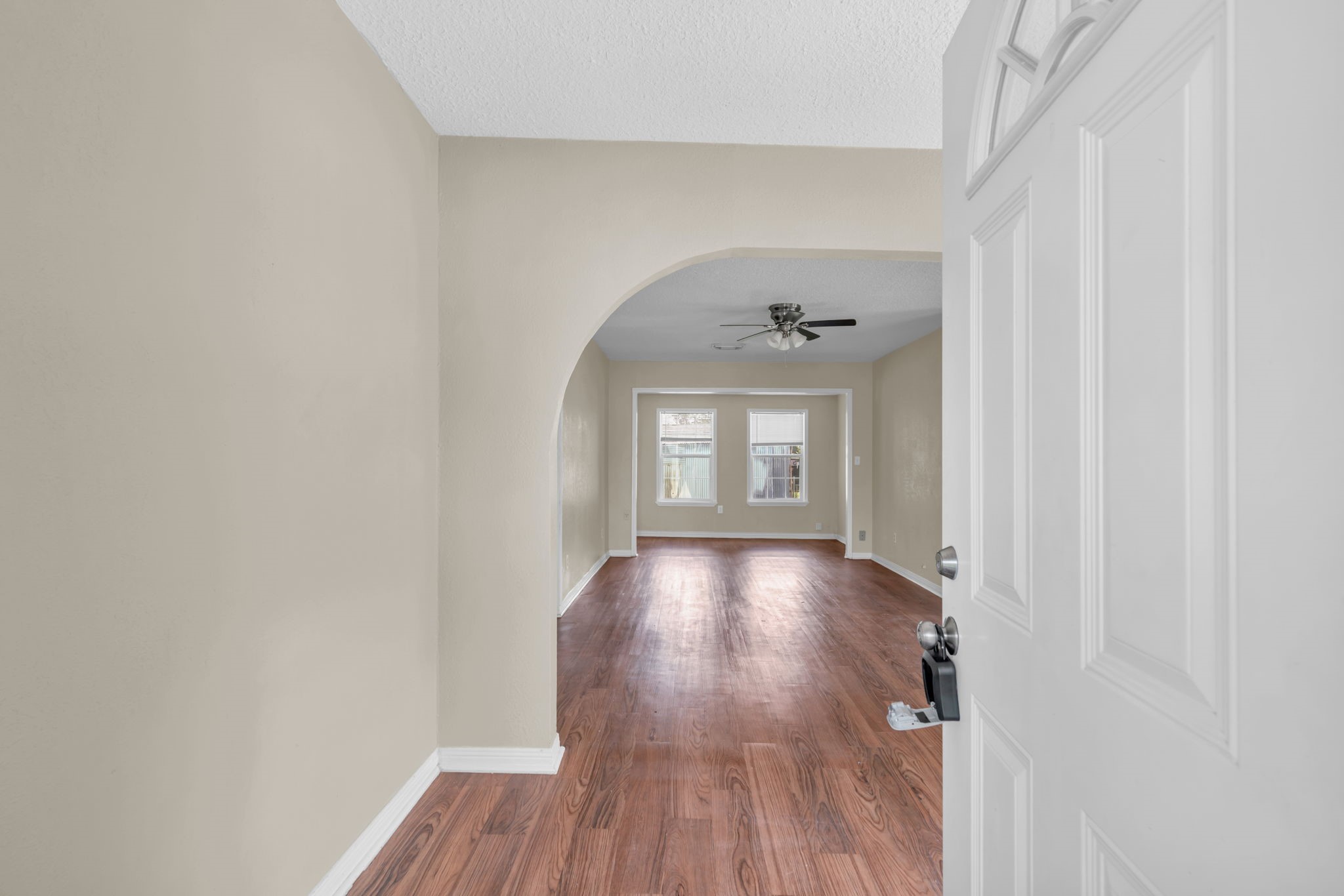 7304 Kinney Street Houston, TX 77087 - Photo 6 of 33