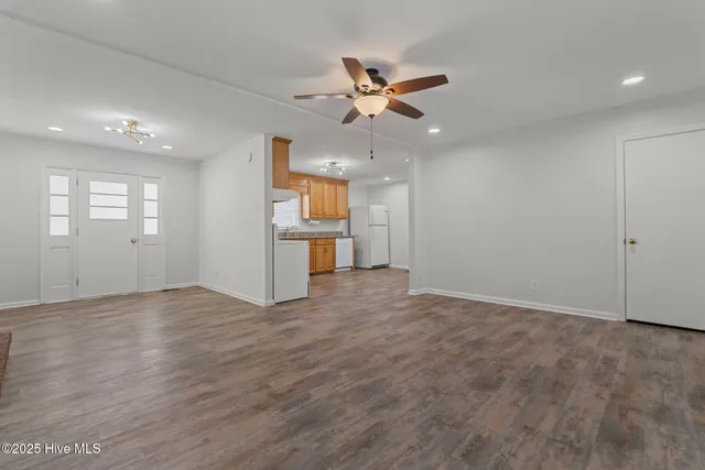 $290,000 | 435 Sand Pit Road, Aberdeen, NC 28315