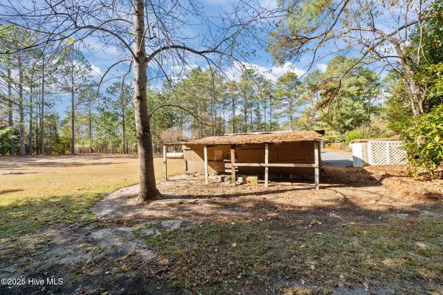 $290,000 | 435 Sand Pit Road, Aberdeen, NC 28315