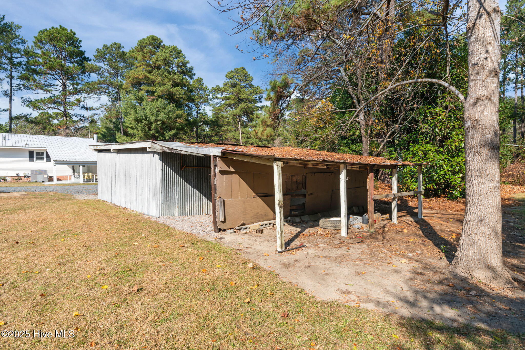 435 Sand Pit Road Aberdeen, NC 28315 - Photo 39 of 49 Back