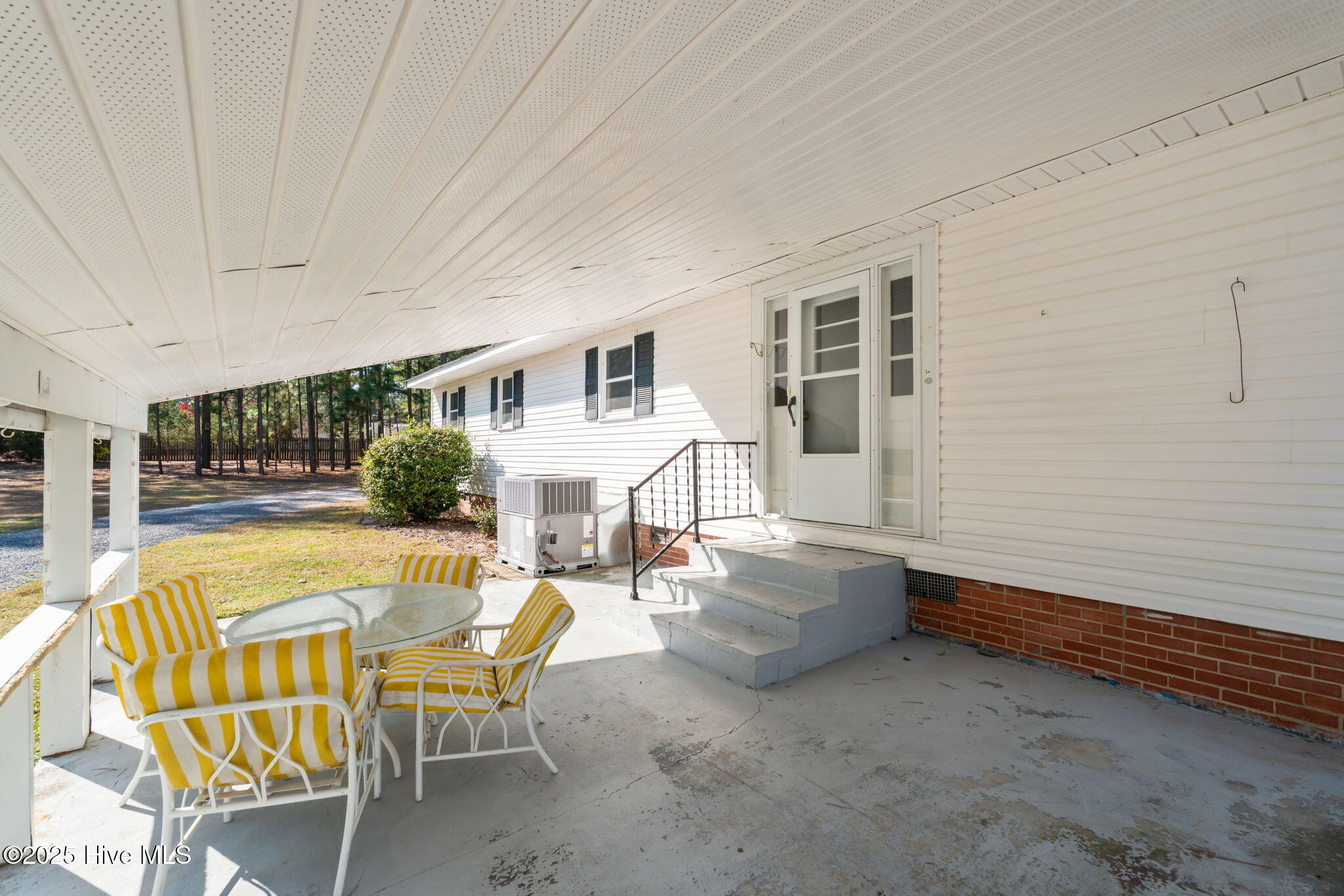 435 Sand Pit Road Aberdeen, NC 28315 - Photo 41 of 49 Covered Patio
