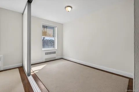 $275,000 | 177 East Hartsdale Avenue, Unit 3L, Hartsdale, NY 10530
