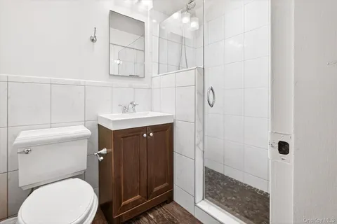 $275,000 | 177 East Hartsdale Avenue, Unit 3L, Hartsdale, NY 10530