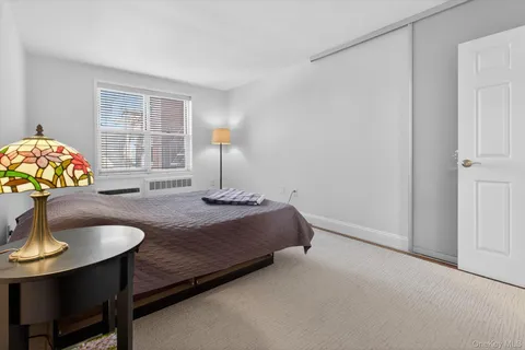 $275,000 | 177 East Hartsdale Avenue, Unit 3L, Hartsdale, NY 10530