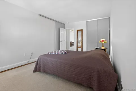 $275,000 | 177 East Hartsdale Avenue, Unit 3L, Hartsdale, NY 10530