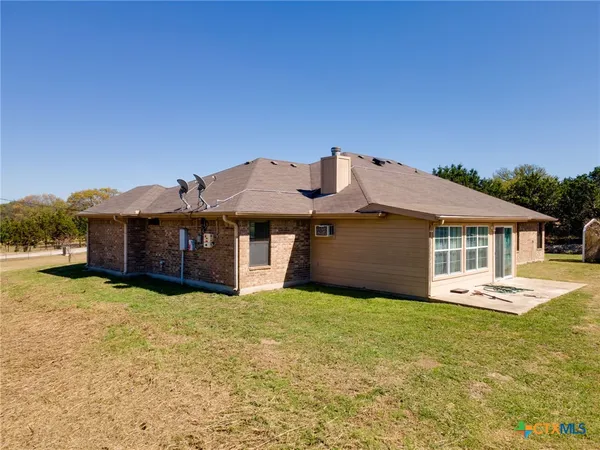 $463,000 | 1467 County Road 4820, Kempner, TX 76539