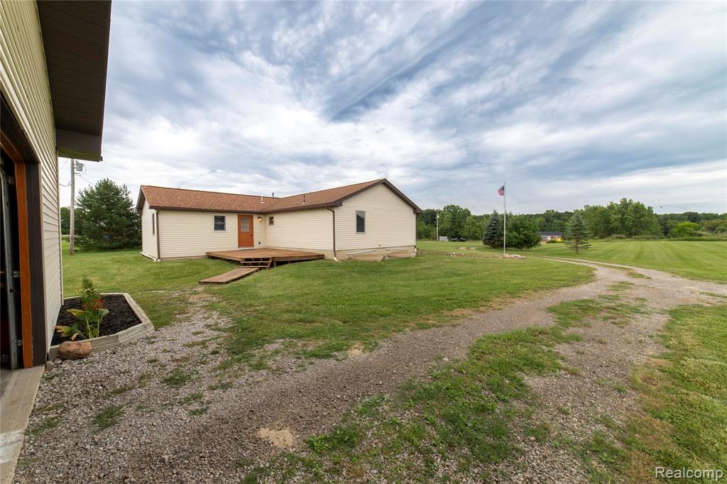 8410 Smith Road Gaines, MI 48436 - Photo 27 of 47