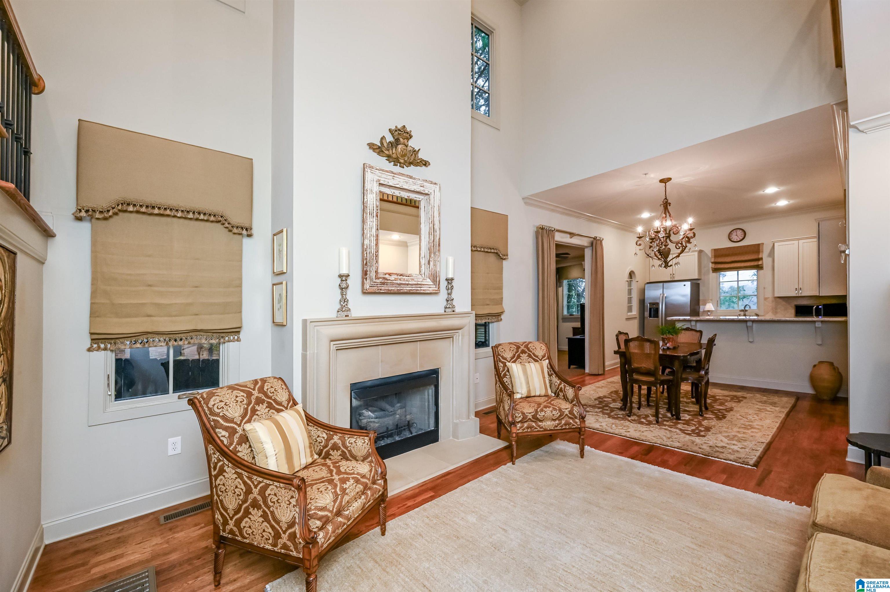 2042 Lancaster Road, Unit 119 Birmingham, AL 35209 - Photo 2 of 33