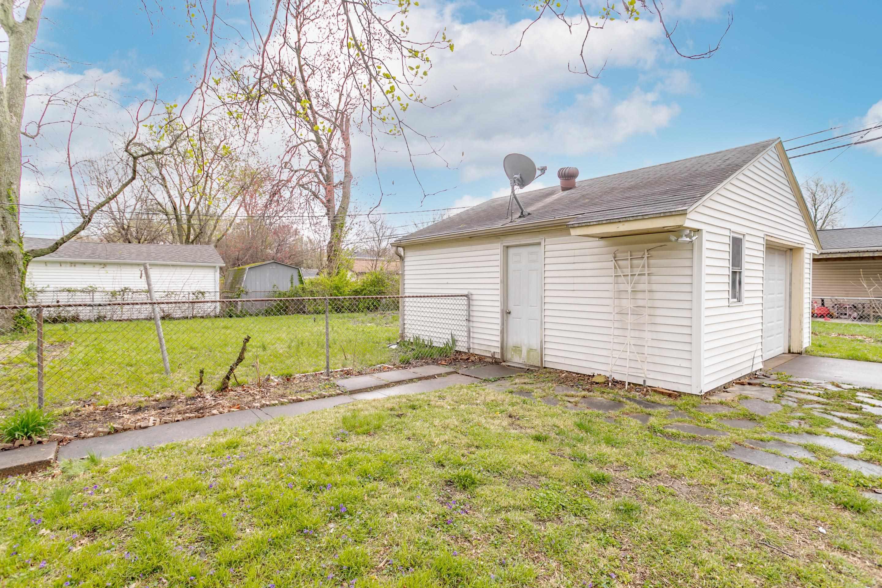 2501 Vogel Road Evansville, IN 47711 - Photo 20 of 27