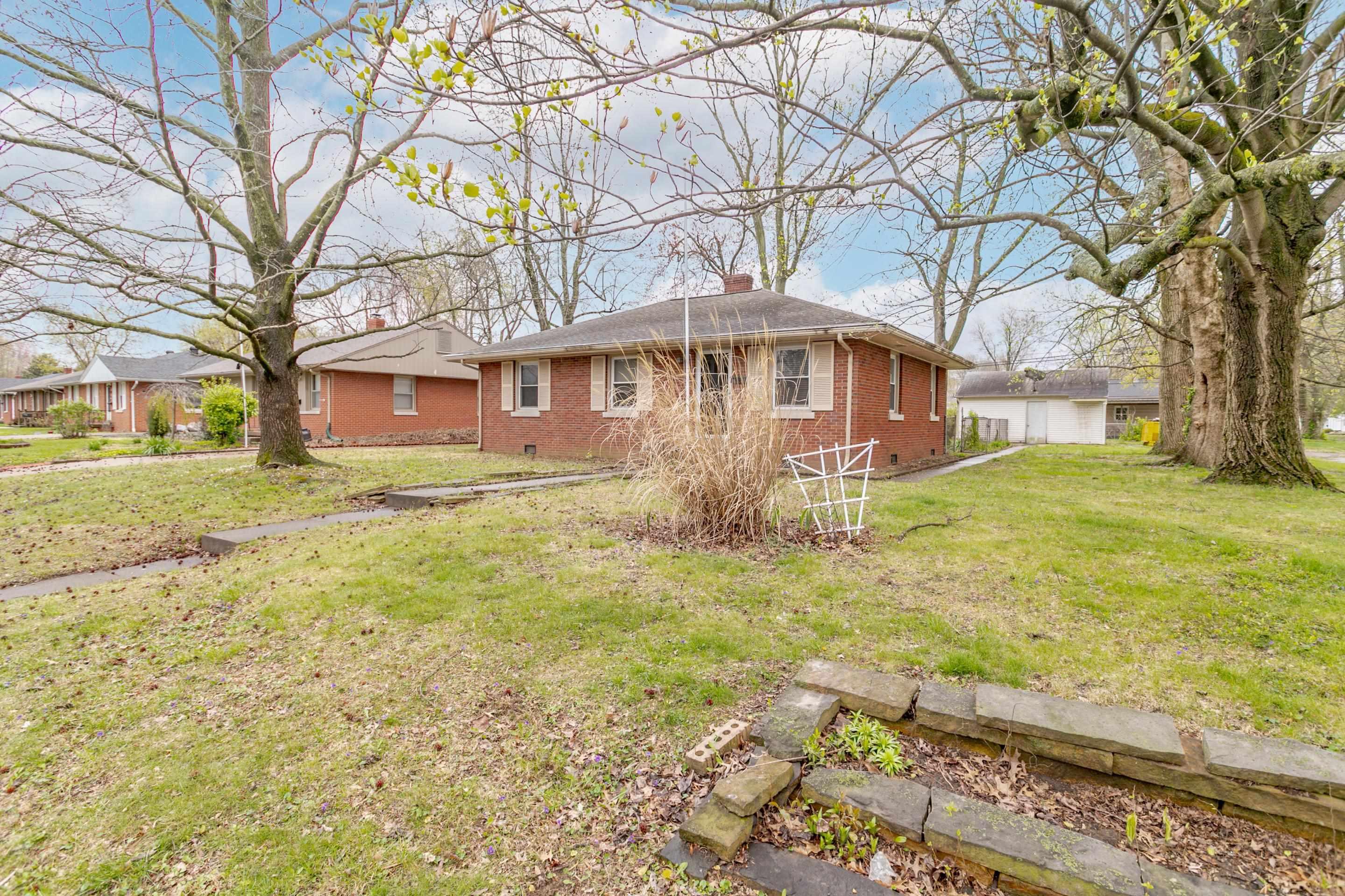 2501 Vogel Road Evansville, IN 47711 - Photo 2 of 27