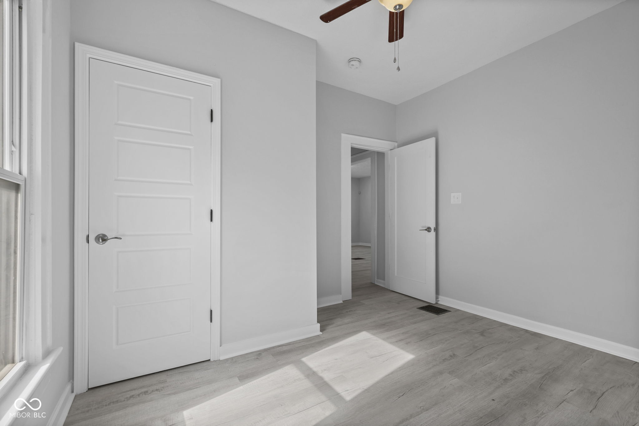 65 South 8th Avenue Beech Grove, IN 46107 - Photo 13 of 28
