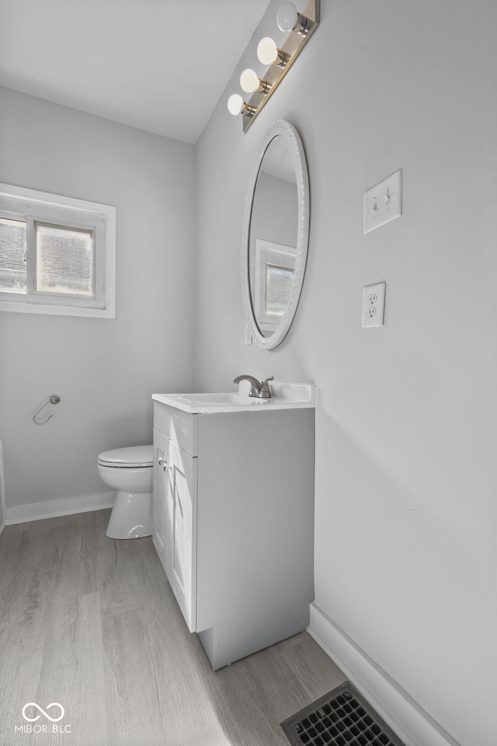 65 South 8th Avenue Beech Grove, IN 46107 - Photo 15 of 28