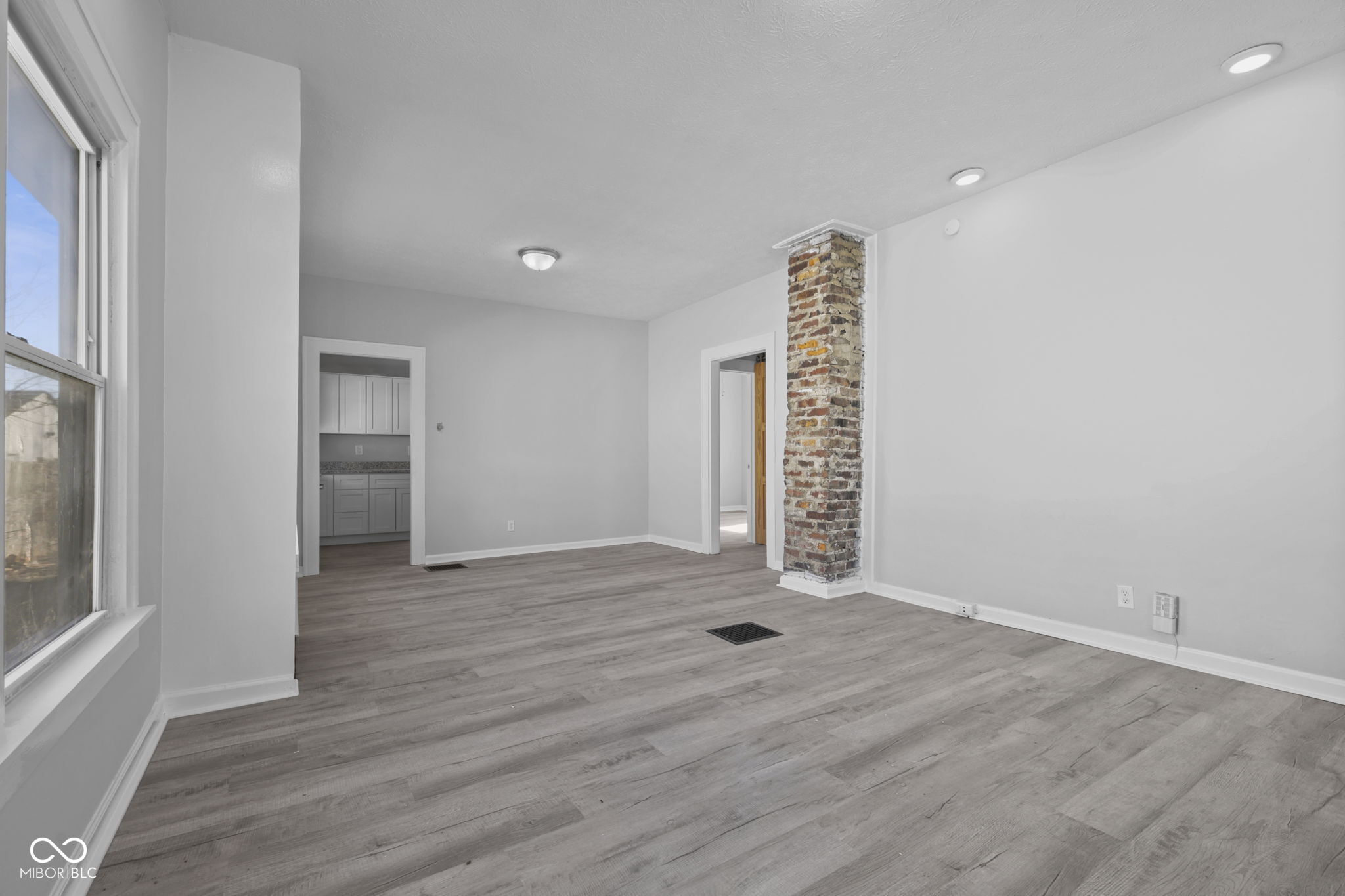 65 South 8th Avenue Beech Grove, IN 46107 - Photo 6 of 28