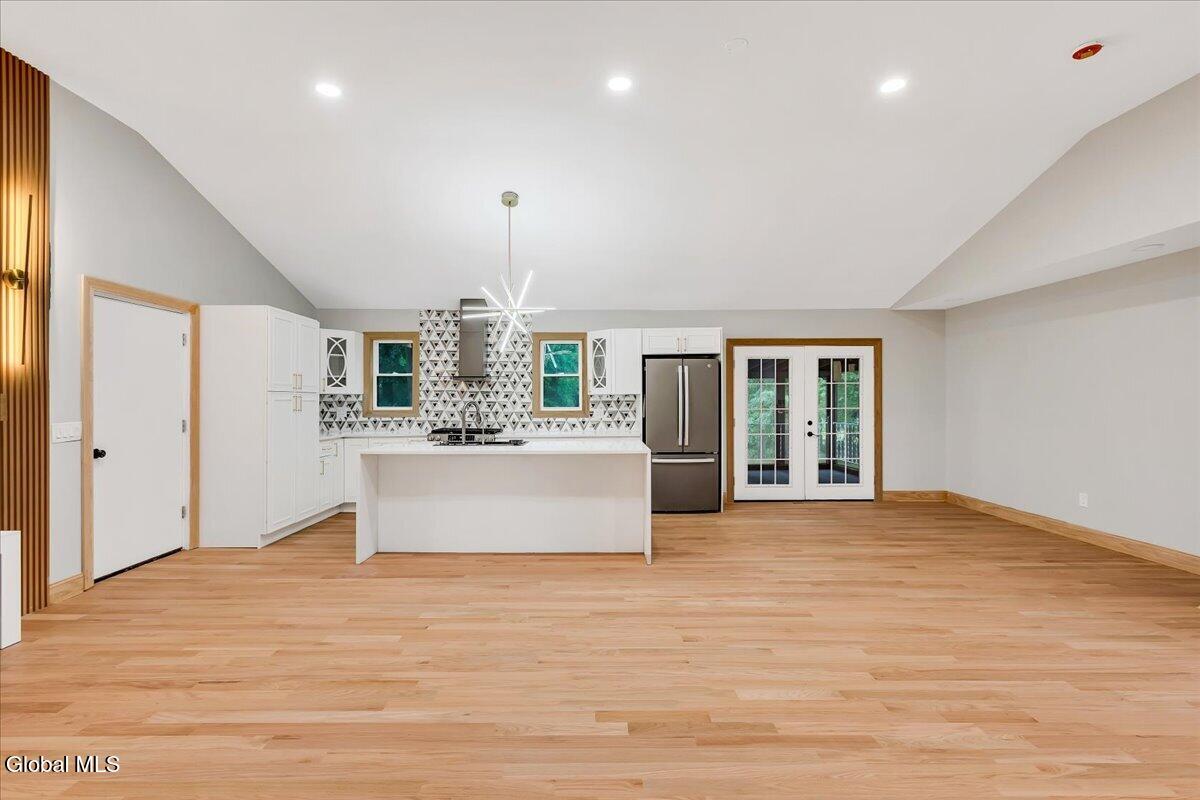 49 Tabor Road Halfmoon, NY 12118 - Photo 12 of 64 10-49 Tabor Road-10